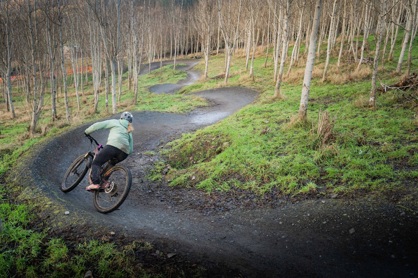 Coach Fi Berry riding Glentress Blue Taster Trail 